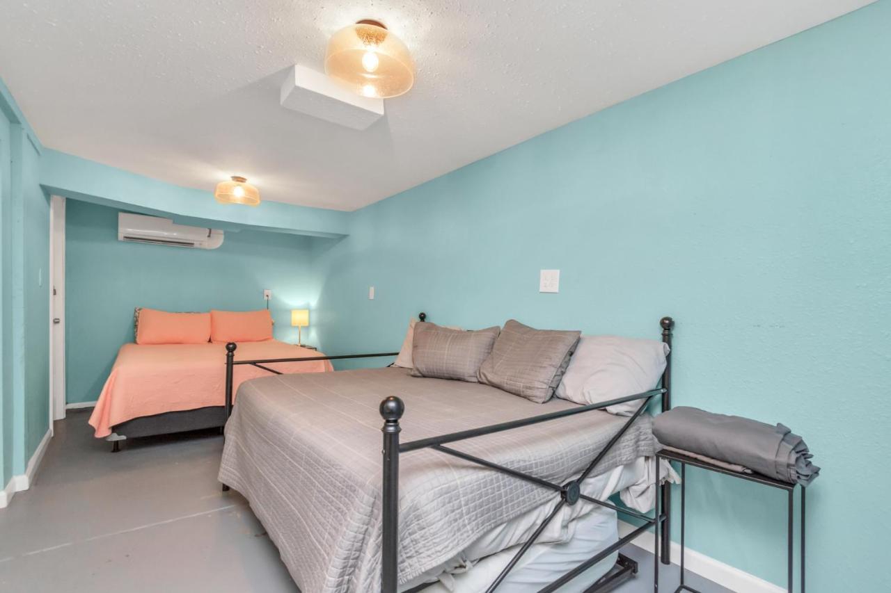 Galveston Studio - Sleeps 7 - Minutes To Beach !! Exterior photo